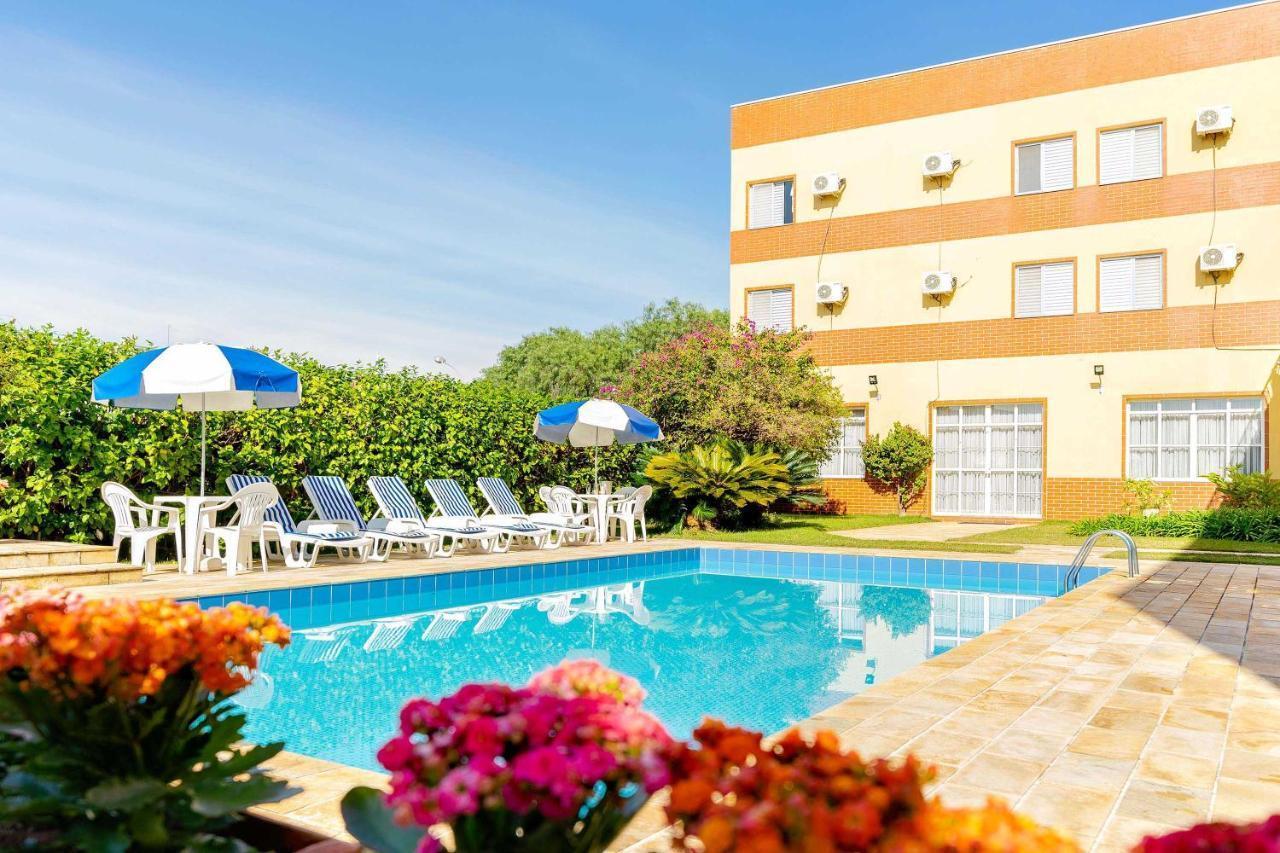 Itapetinga Hotel Atibaia Exteriör bild